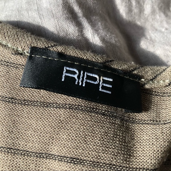 XL Mocha ruffled cami - Picture 5 of 6